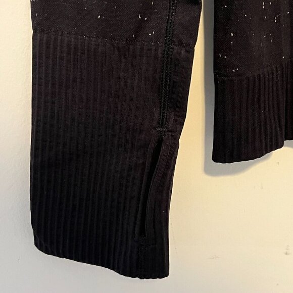 Lululemon Run Slim Layer Pullover Herringbone Black 4 NWOT - Picture 8 of 10
